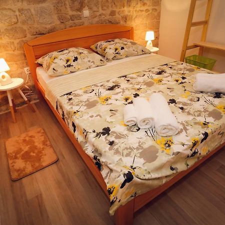 Apartment Sunce Kaštela エクステリア 写真