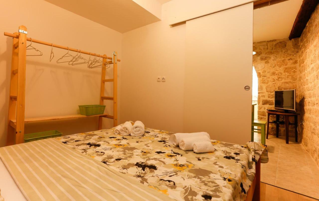 Apartment Sunce Kaštela エクステリア 写真