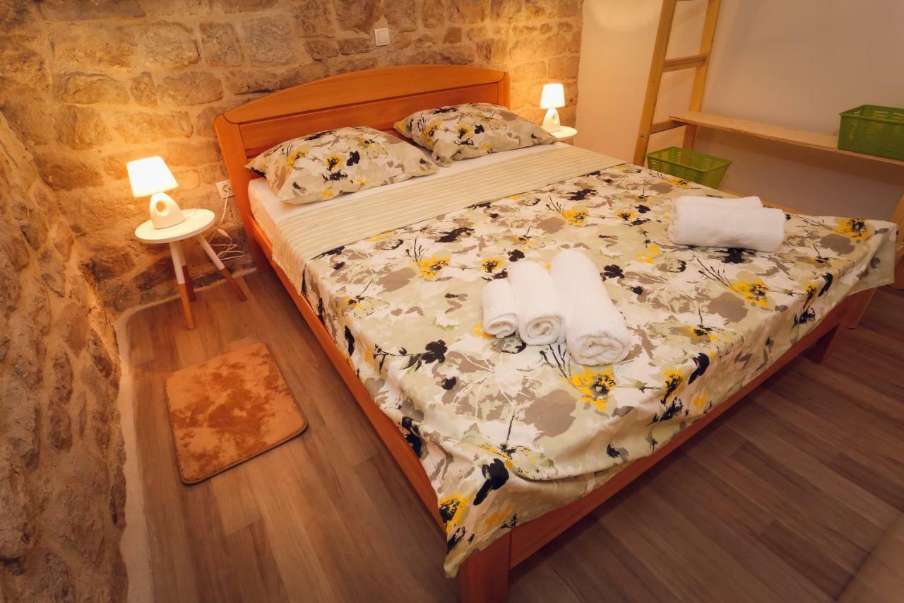 Apartment Sunce Kaštela エクステリア 写真